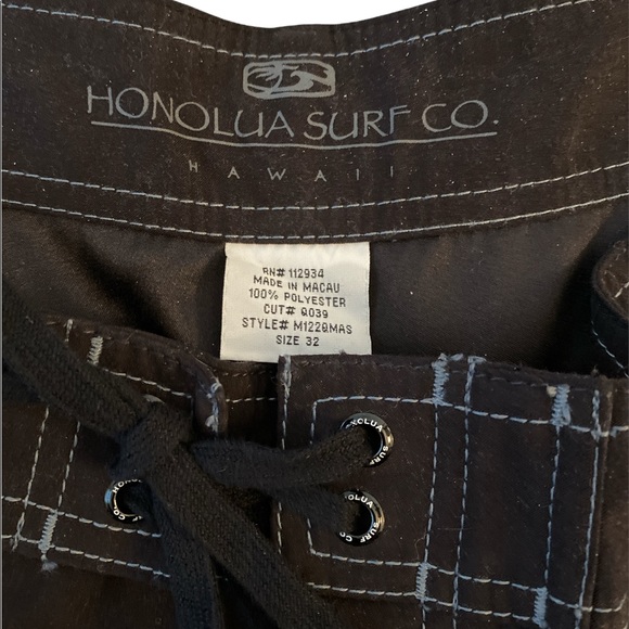 Men’s Honolulu Surf Co. board shorts - size 32 - Picture 2 of 3